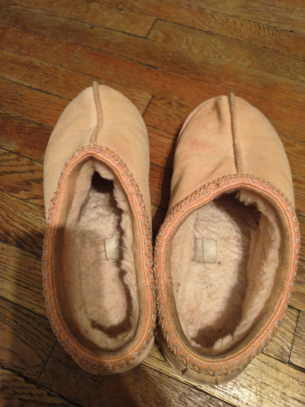 Ugg Plush Lined Slip-On Slippers in Light Peach